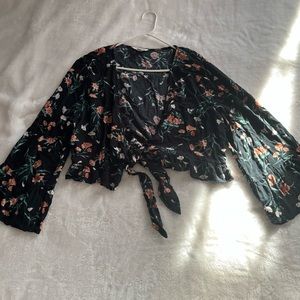 Cute flower long sleeve shirt